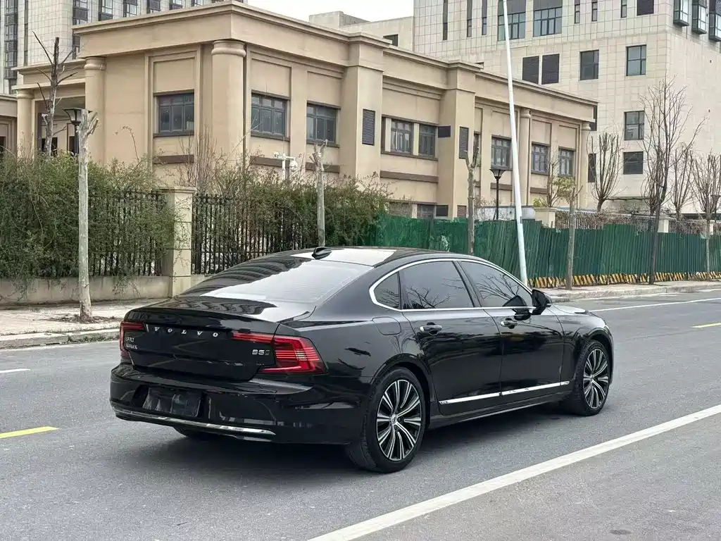 Volvo S90 B5 Smart Vision Luxury