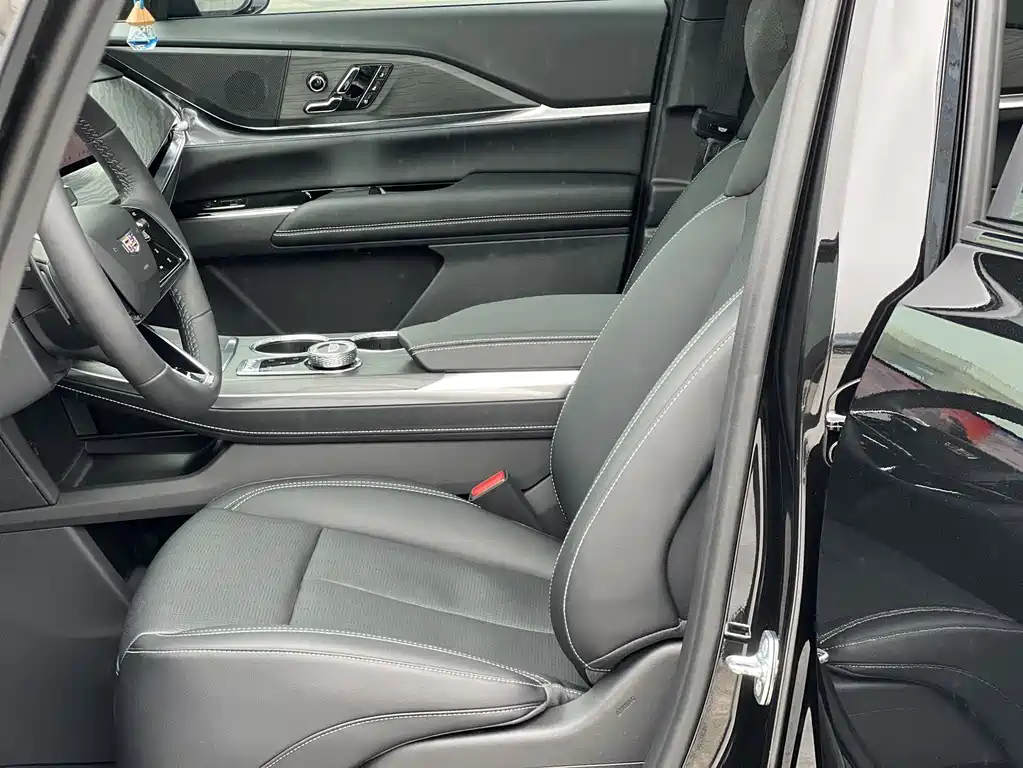 Cadillac XT5 凯迪拉克XT5 2026款 2.0 T 豪华型