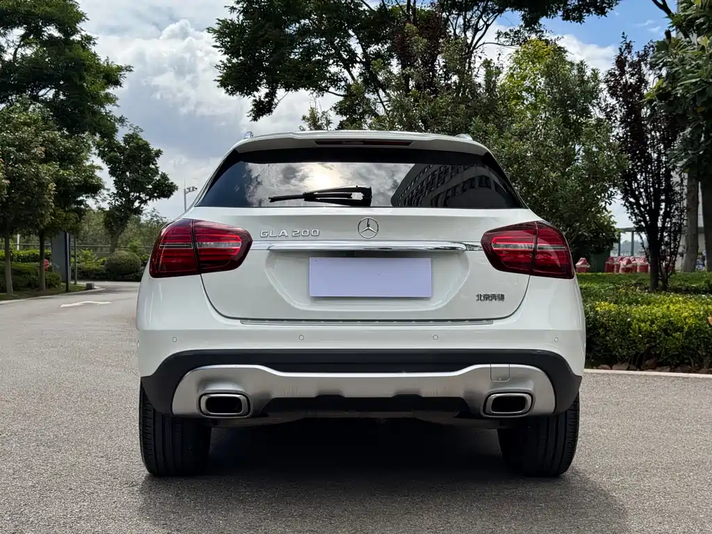 Mercedes-Benz GLA GLA 200 Fashion