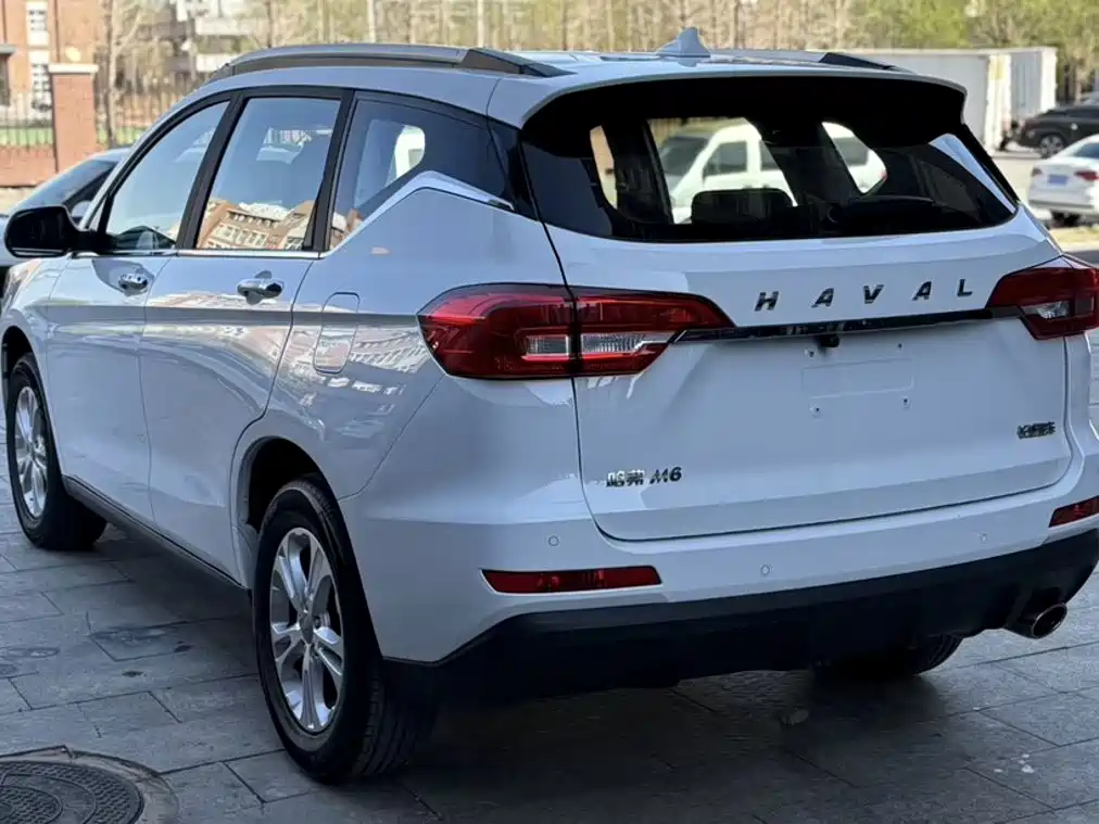 Haval M6 1.5 T Manual 2 WD Urban