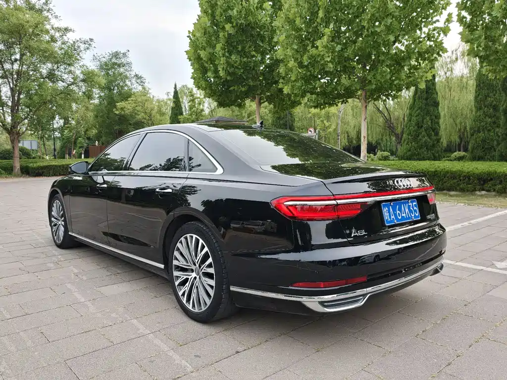 Audi A8 Plus A8 L 50 TFSI quattro Luxury