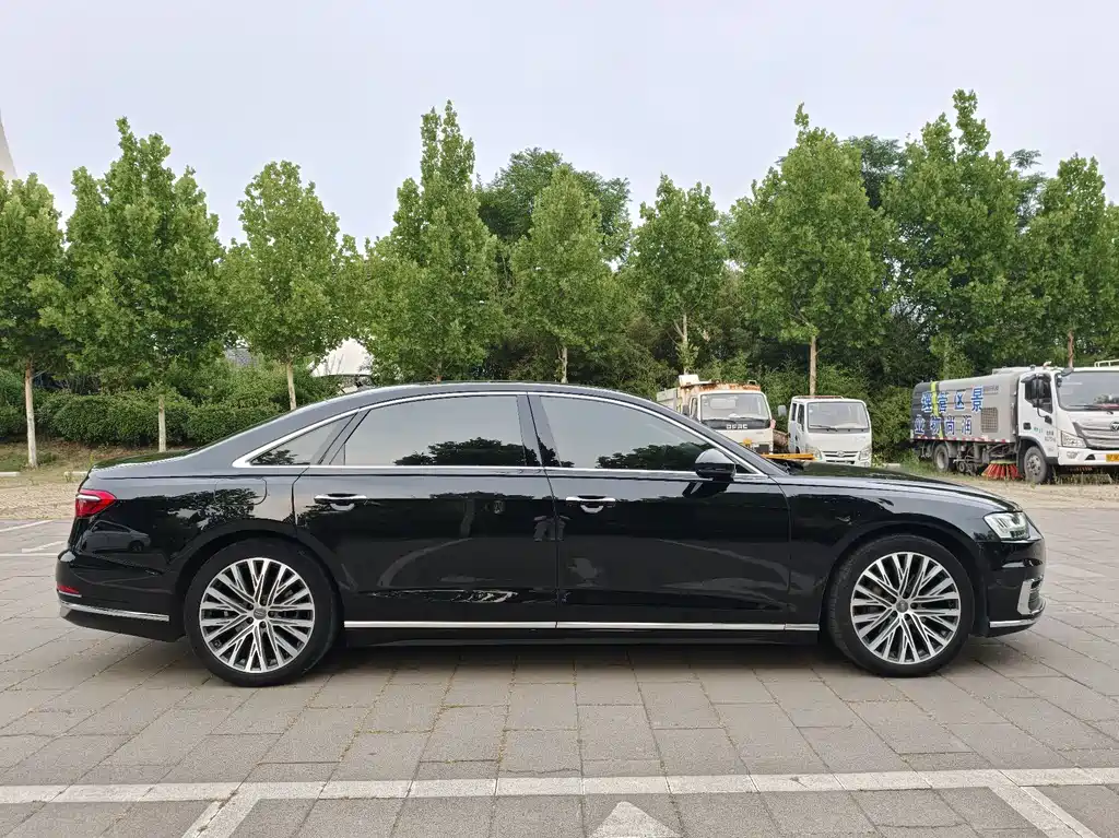 Audi A8 Plus A8 L 50 TFSI quattro Luxury