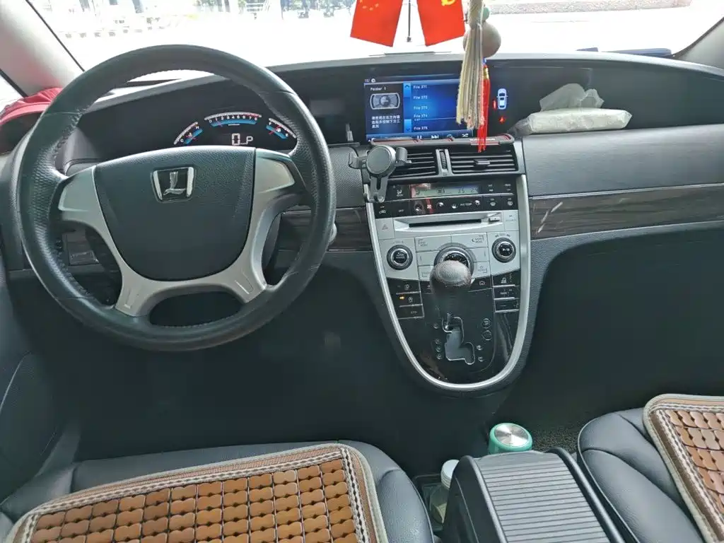 Luxgen 7 MPV 大7 MPV 2016款 2.0 T 舒享型