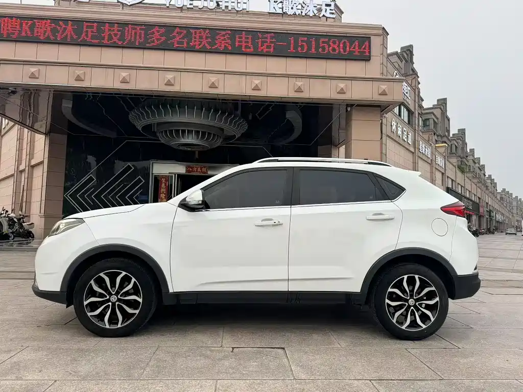 Ruiteng 1.5 TGI TST Luxury