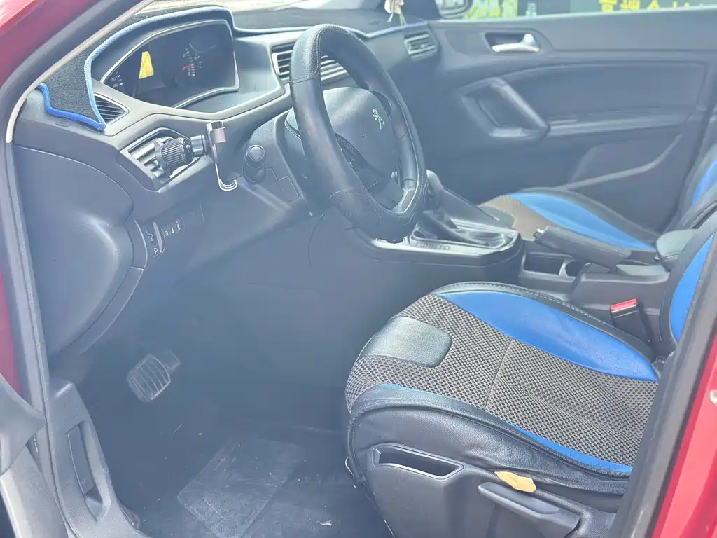 Peugeot 308 1.6 L Auto Fashion