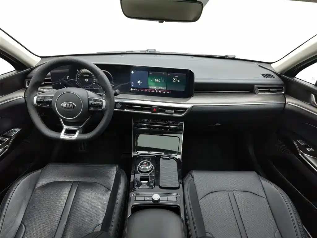 Kia K5 380 T GT-Line Distinguished Tech