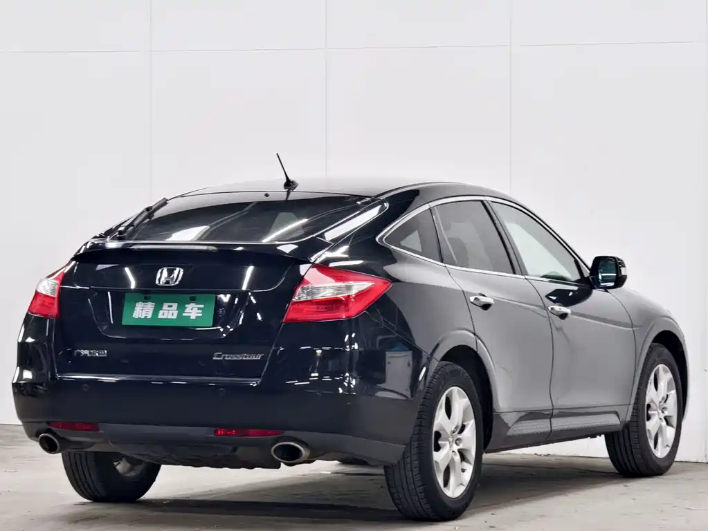 Crosstour 2.4 L Luxury