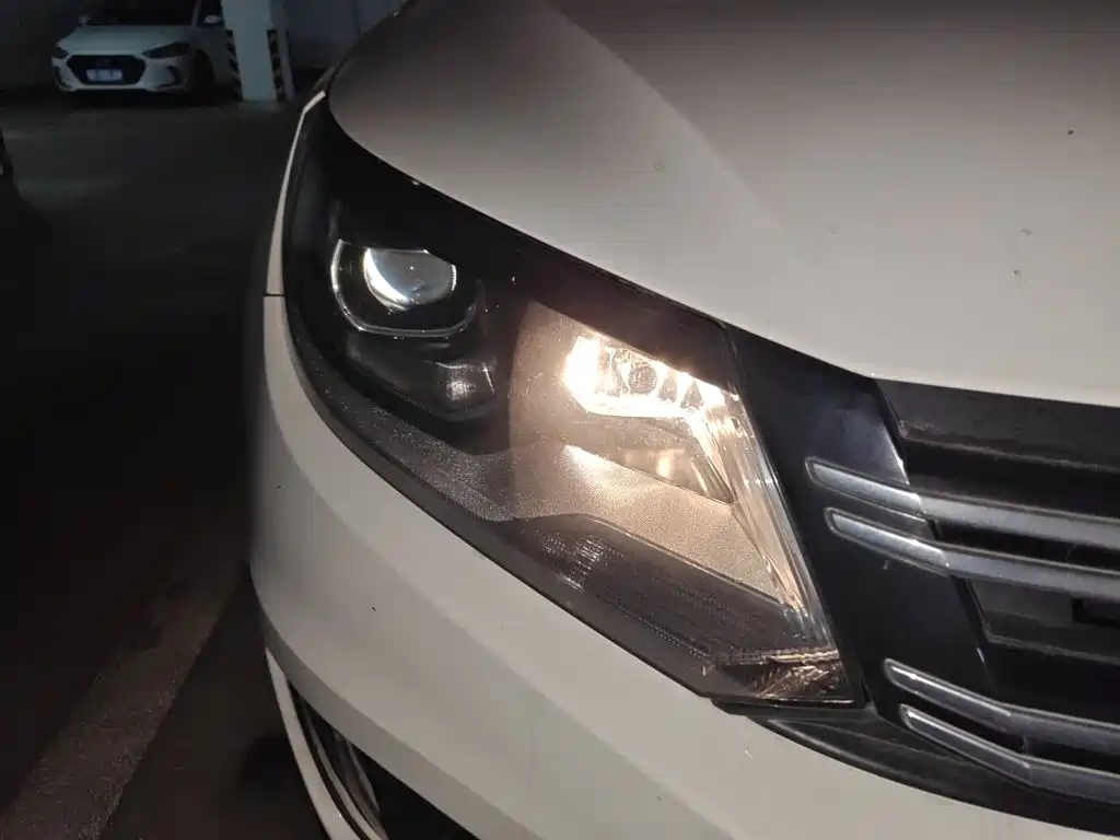 Tiguan 300 TSI Auto 2 WD Silk Road Comfort