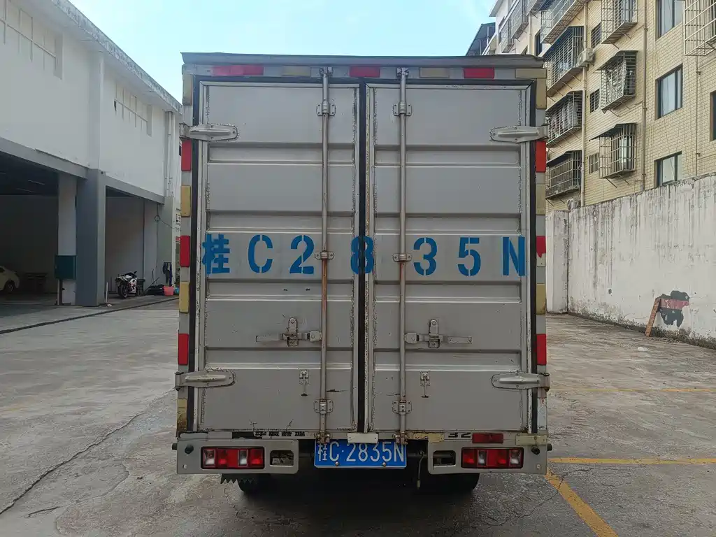 金杯T2 S 金杯T2 S 2020款 1.5 L双排标准型2.55米后单轮国VI SWC15 M