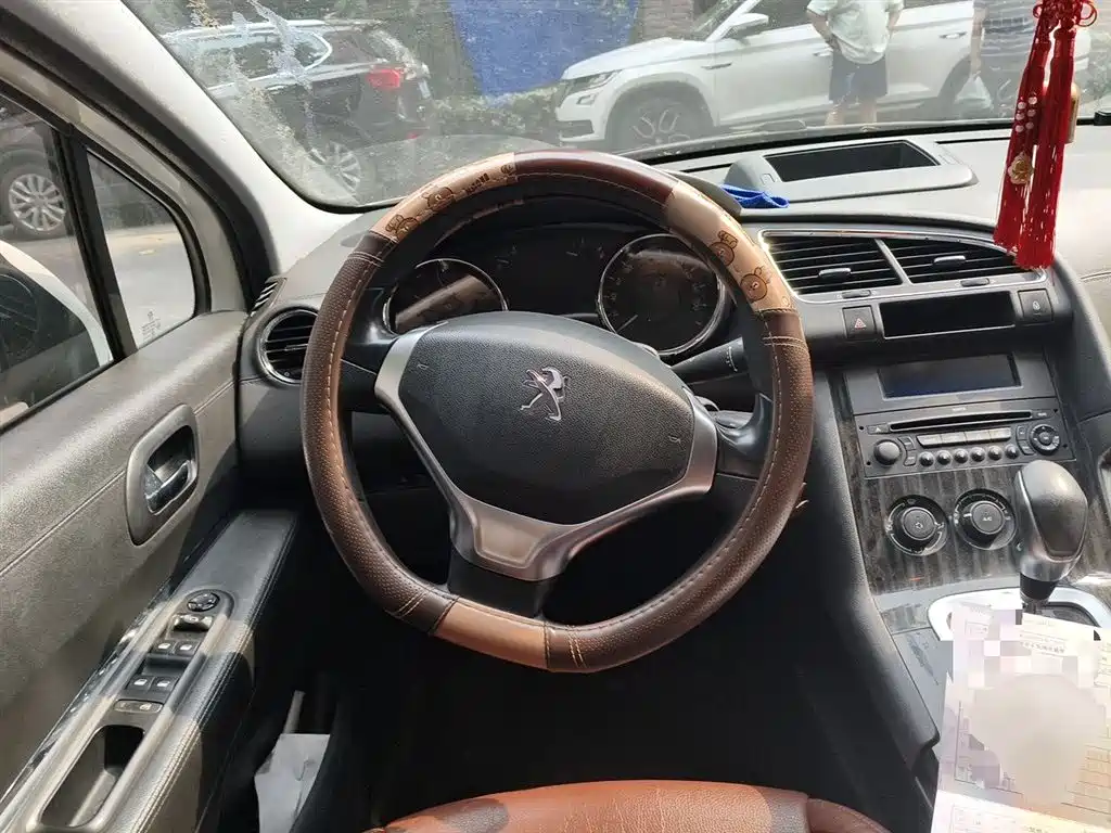 Peugeot 3008 2.0 L Auto Classic