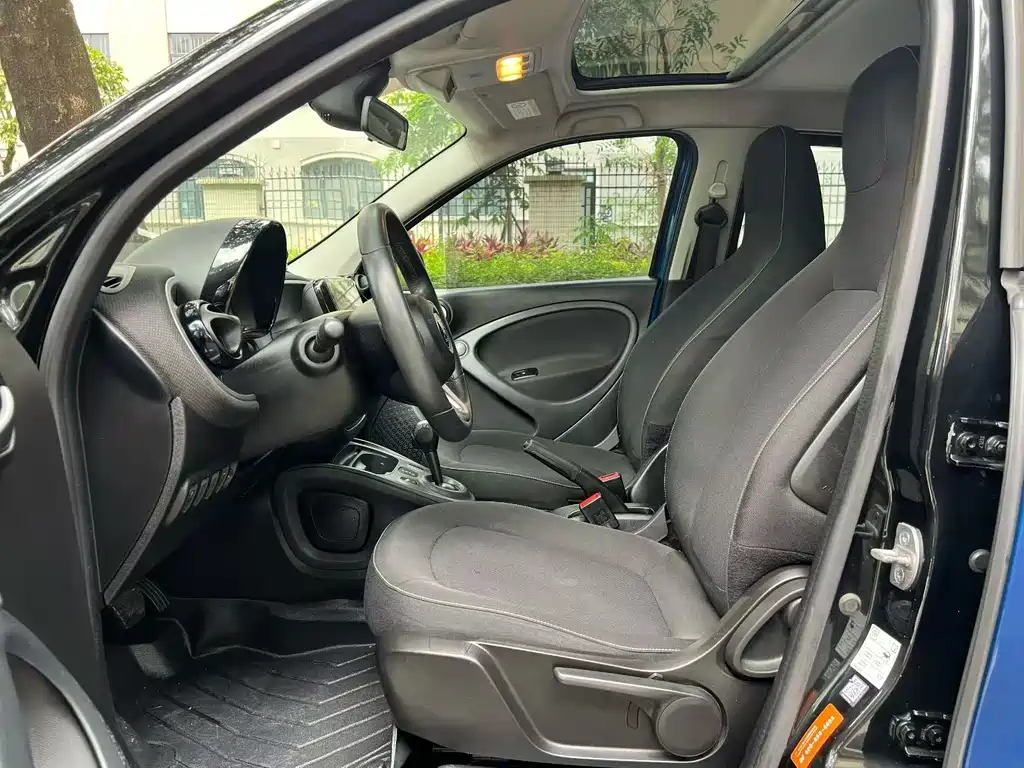 smart forfour 1.0 L 52 kW Passion