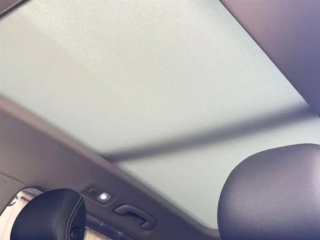 Tiguan L 280 TSI Auto 2 WD Trend Creative Limited