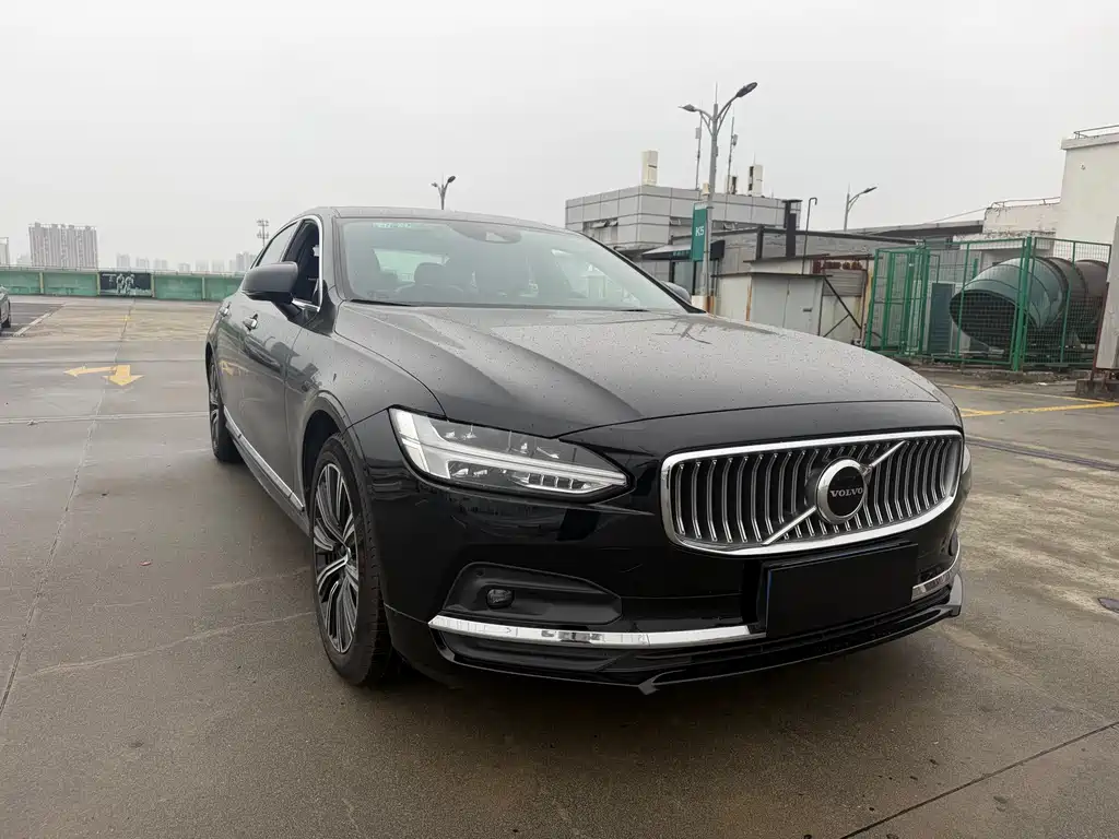 Volvo S90 B5 Smart Ease Luxury