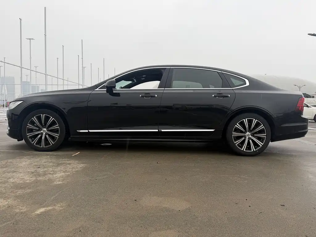 Volvo S90 B5 Smart Ease Luxury