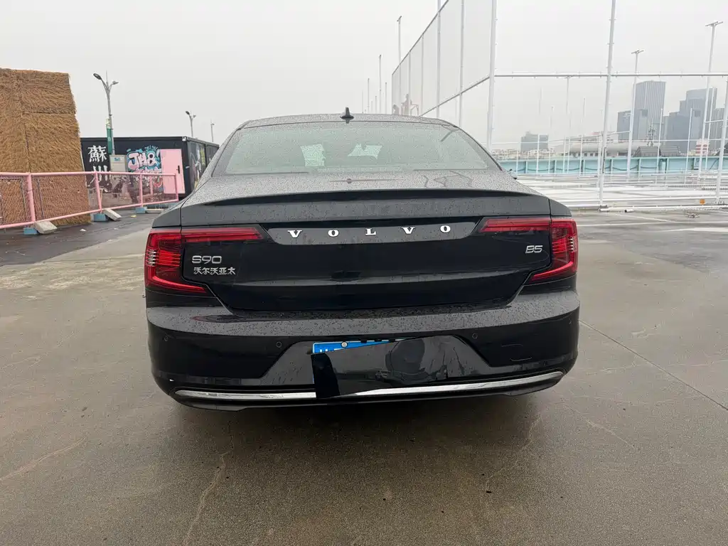 Volvo S90 B5 Smart Ease Luxury