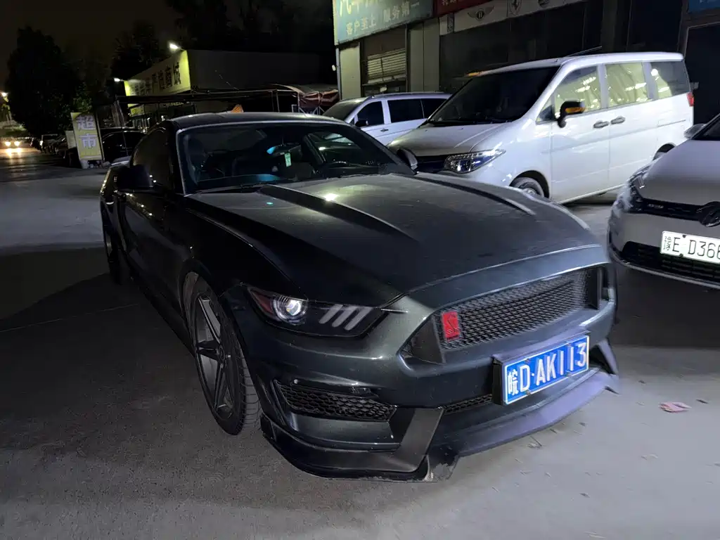 Mustang 2.3 T 50 Anniversary