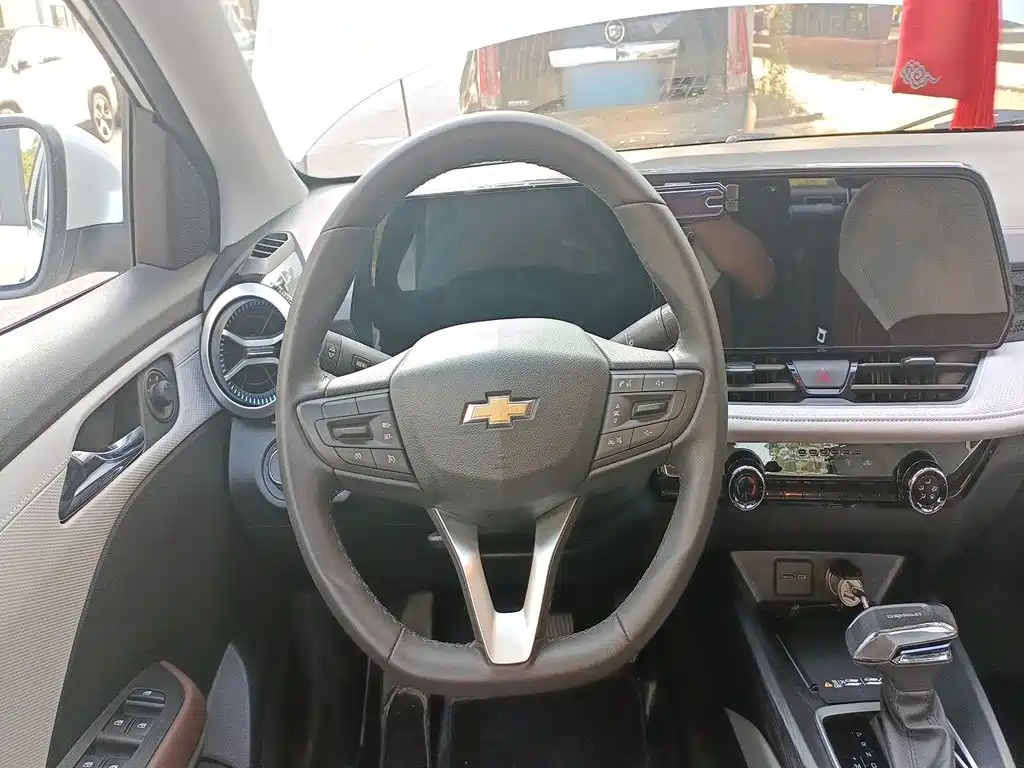 Monza 1.5 L DCT Joy