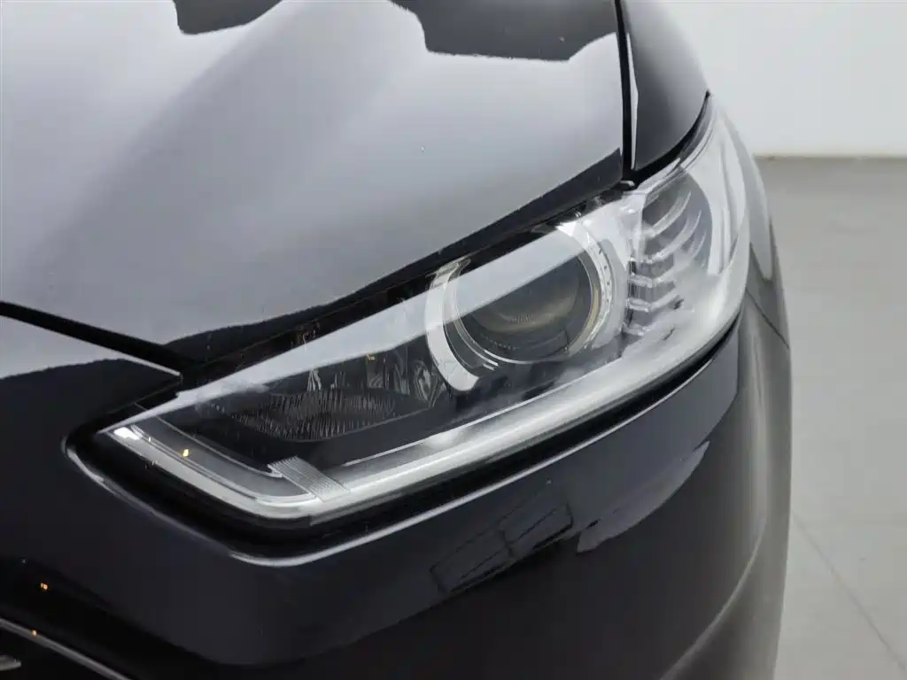 Mondeo 2.0 L GTDi200 Fashion