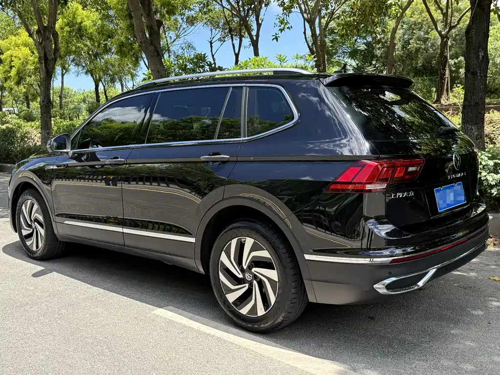 Tiguan L 途观L 2024款 330 TSI 自动两驱智享版