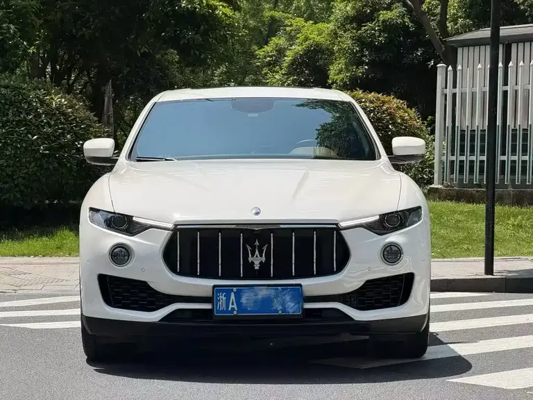 Maserati Levante 3.0 T Standard