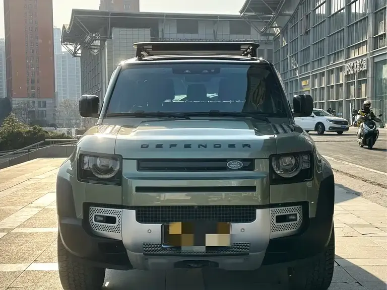 Land Rover Defender 90 3.0 T P400 XS