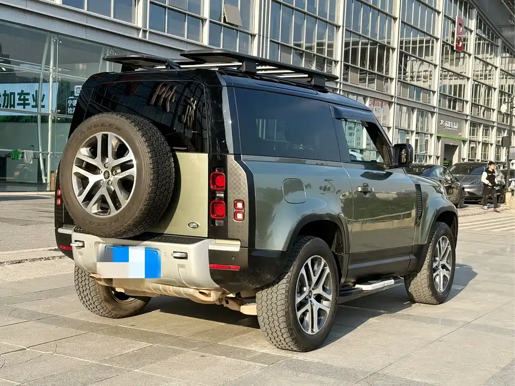 Land Rover Defender 90 3.0 T P400 XS