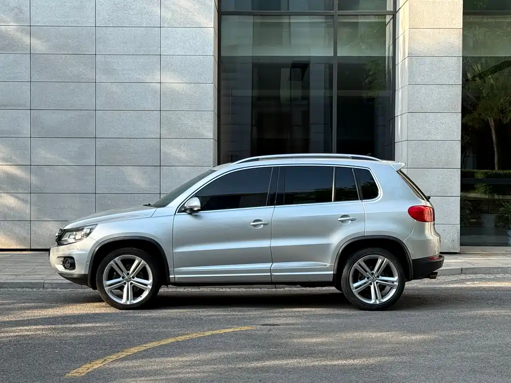 Tiguan 2.0 TSI Exclusive