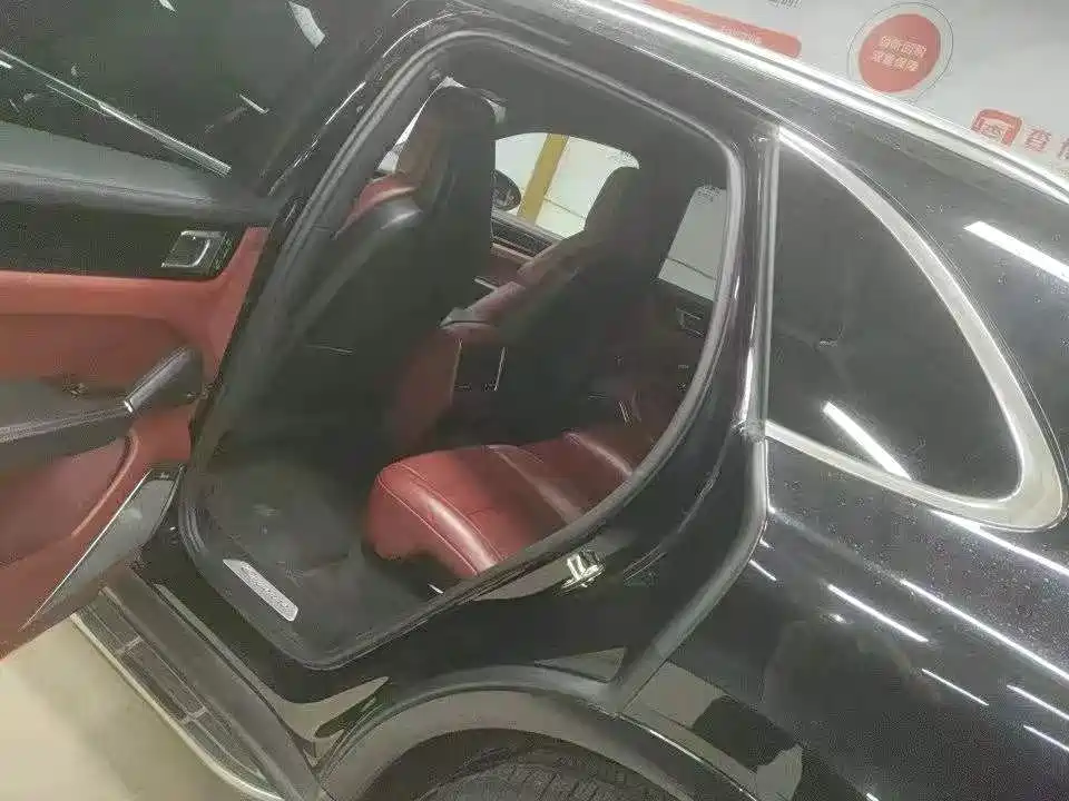 Cayenne Cayenne S 2.9 T