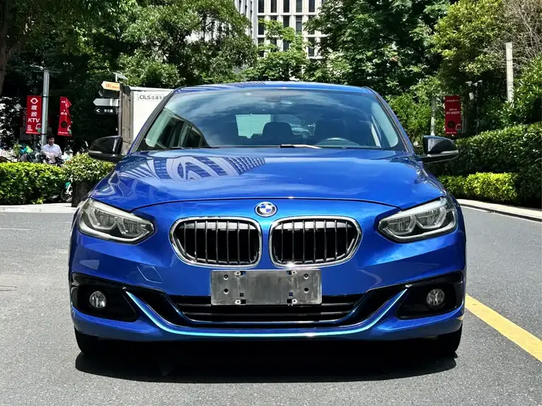 BMW 1 Series 120 i Design Package
