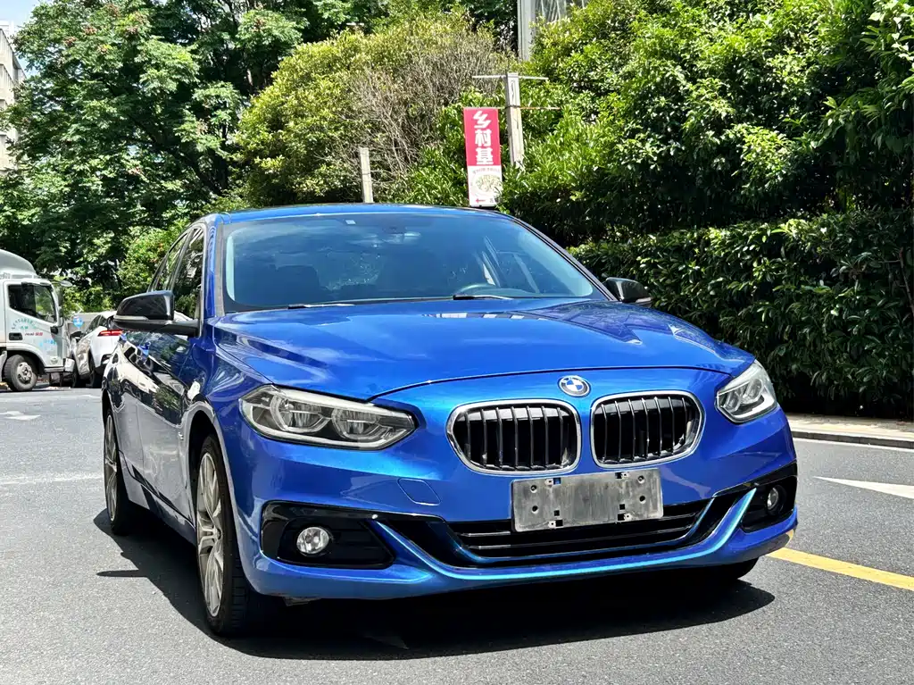 BMW 1 Series 120 i Design Package