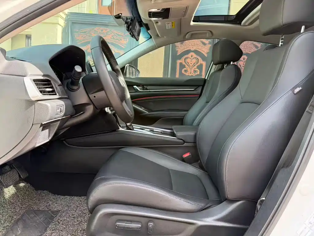 Accord 260 TURBO Luxury