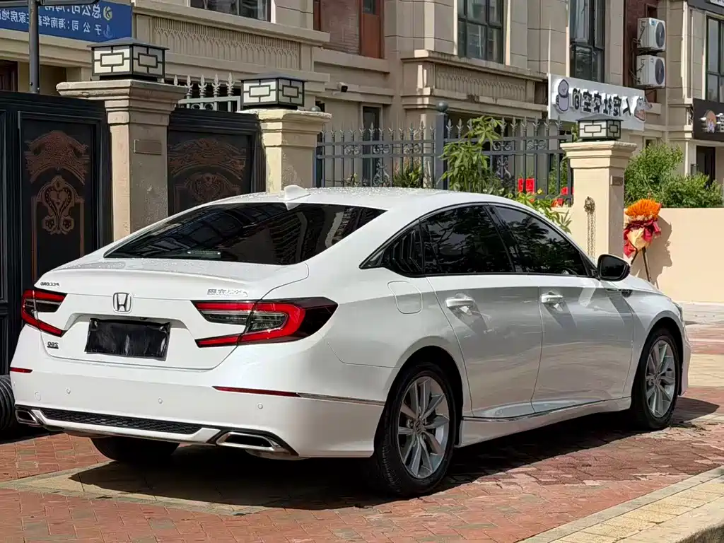 Accord 260 TURBO Luxury
