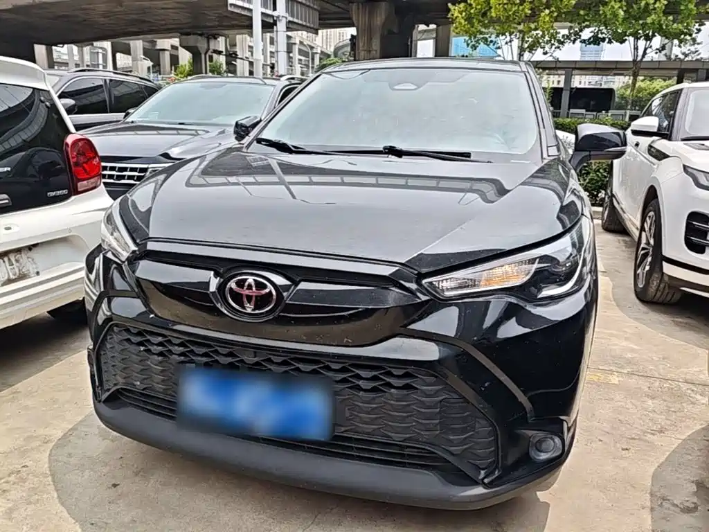 Frontlander 2.0 L CVT Leading