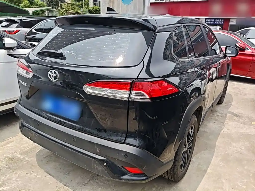 Frontlander 2.0 L CVT Leading
