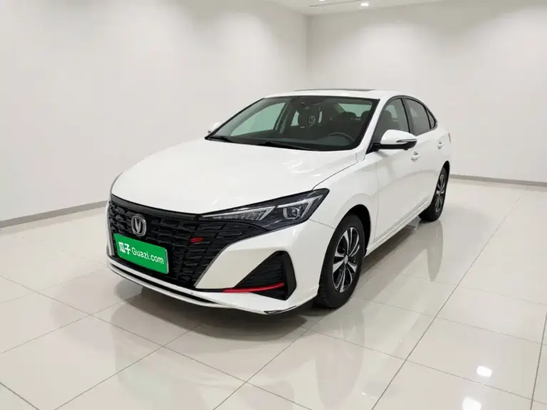 Changan Eado Smooth Enjoyment PLUS Blue Whale NE 1.4 T GDI DCT Distinguished