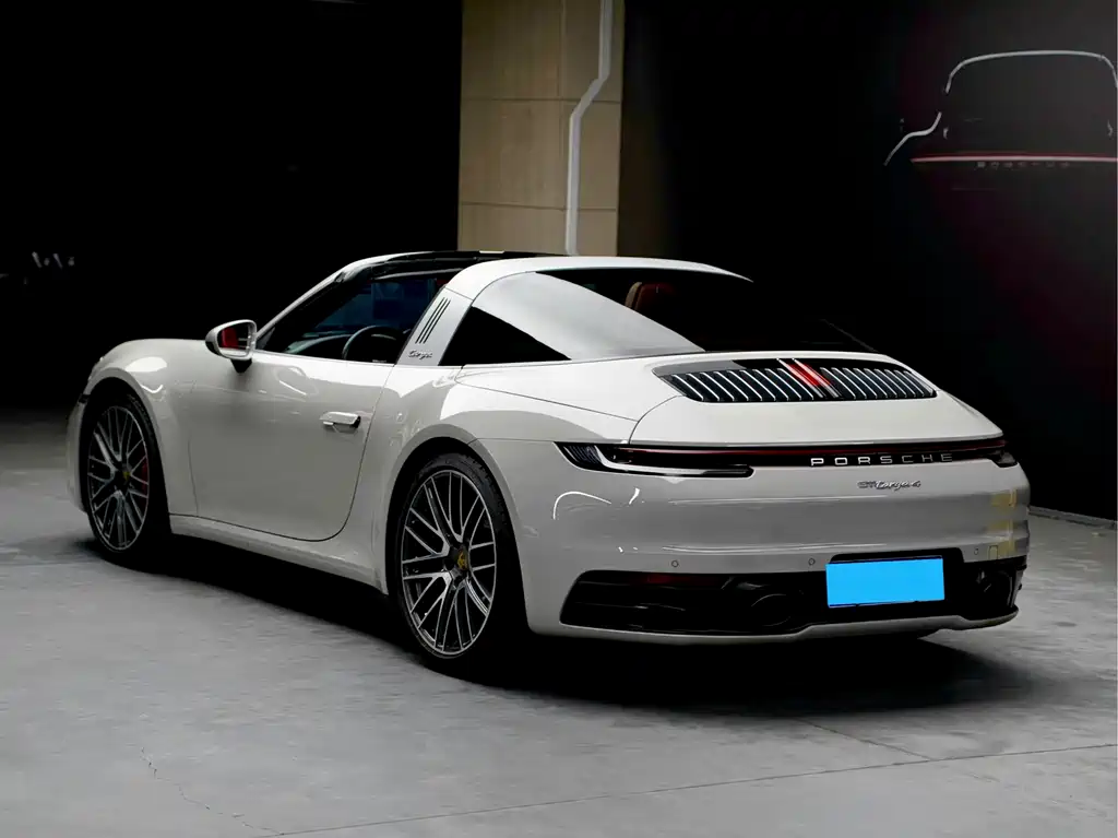 Porsche 911 Targa 4 3.0 T