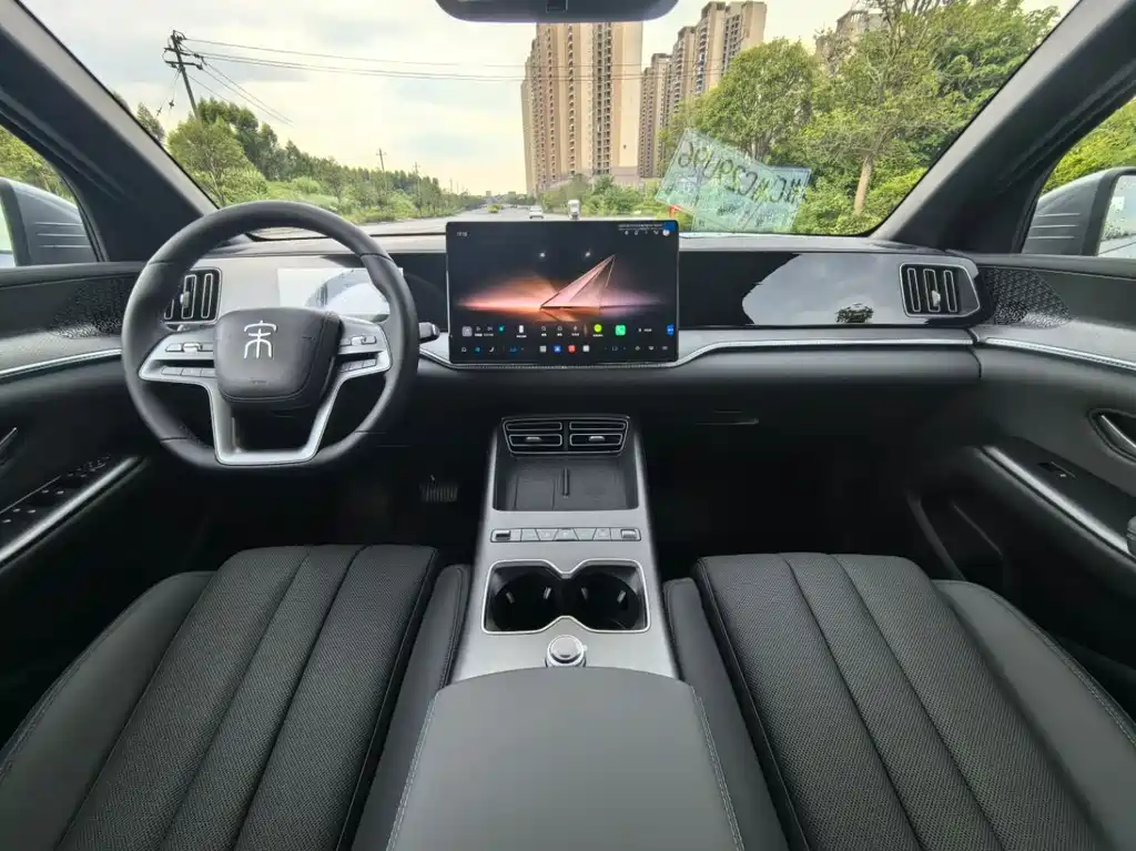 Song Pro NEV 宋Pro新能源 2026款 DM-i 220 KM卓越型