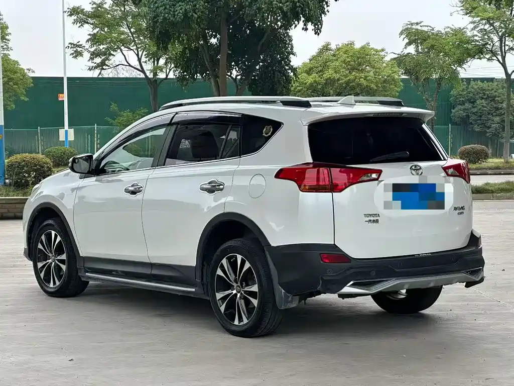 RAV4 2.5 L Auto 4 WD Elite
