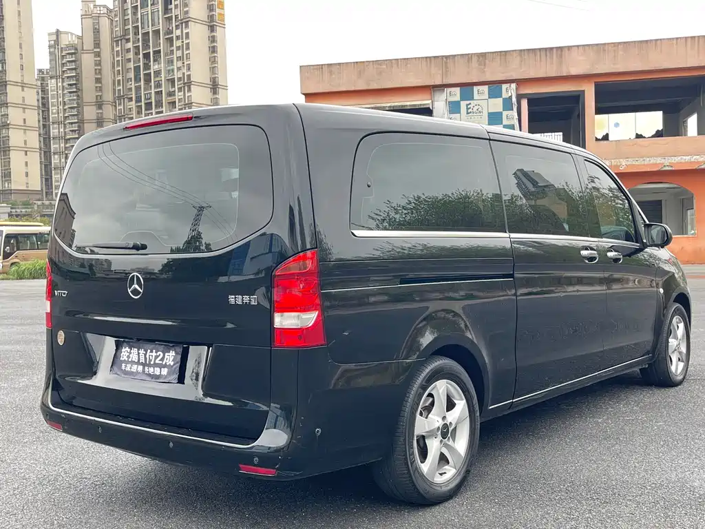 Vito 2.0 T Business 7-seat