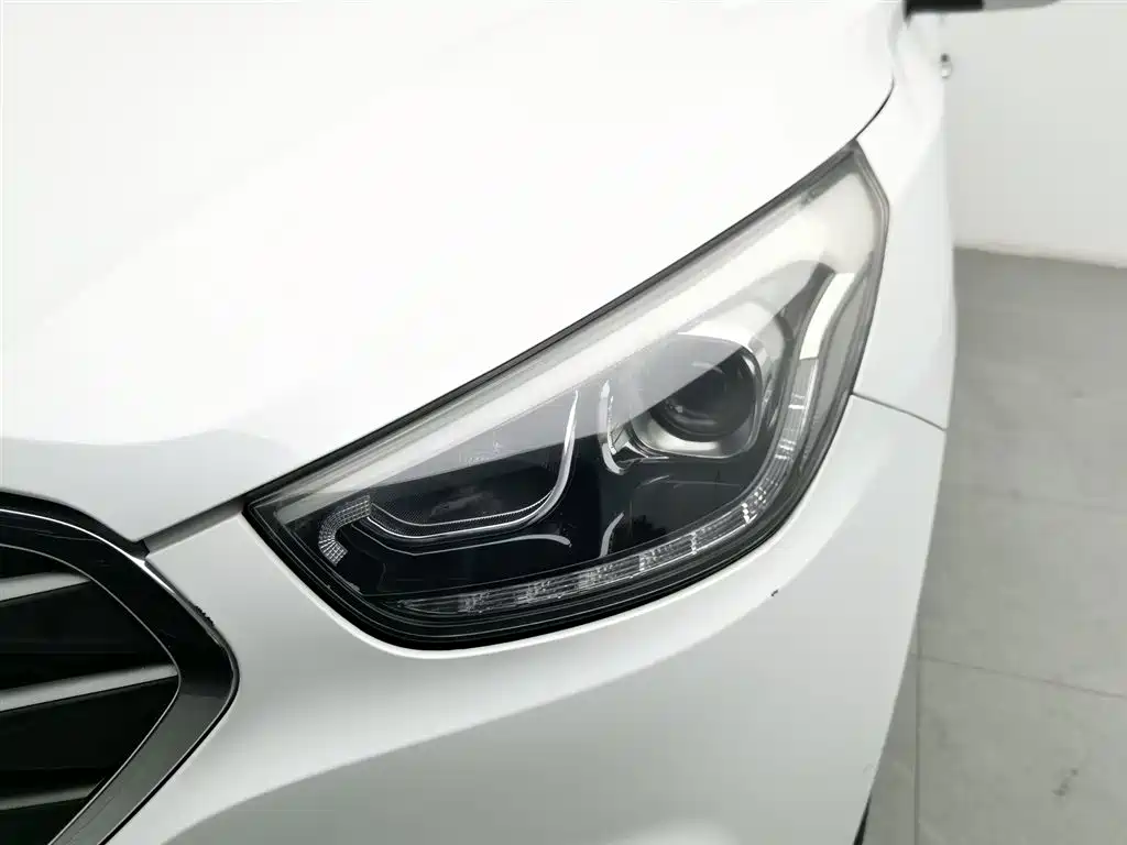 Hyundai ix35 2.0 L Auto 2 WD Intelligent CN-IV