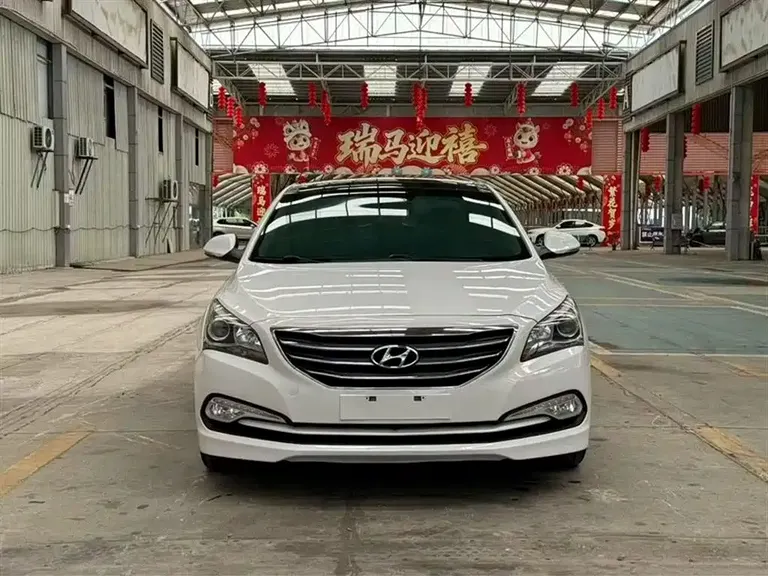 Hyundai Mistra 1.8 L Auto Intelligent GLS