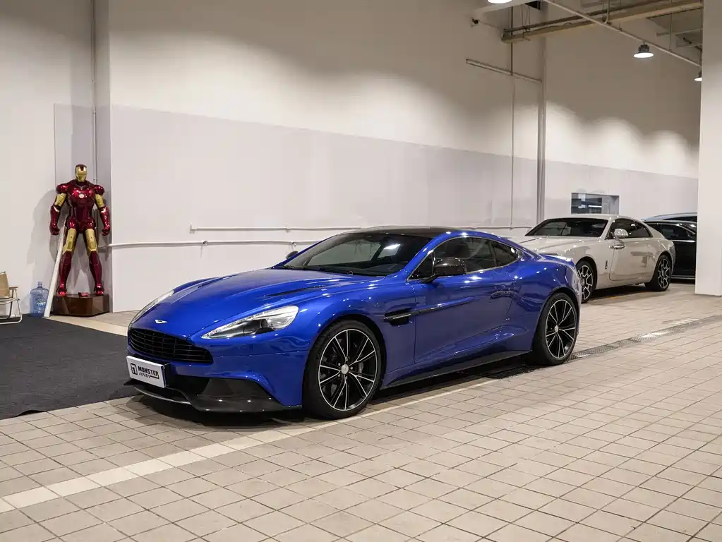 Vanquish Vanquish 2013款 6.0 L 标准型