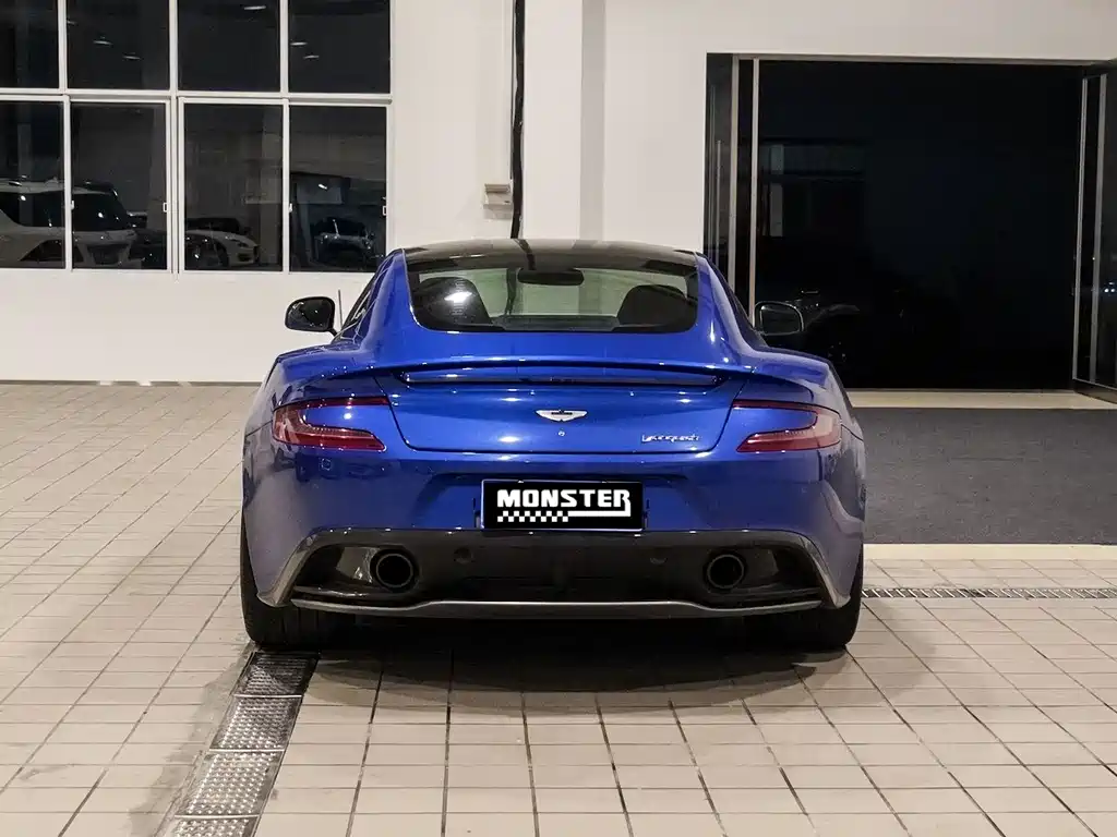 Vanquish Vanquish 2013款 6.0 L 标准型