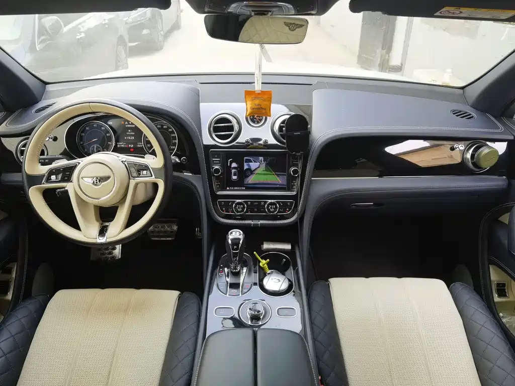 Bentayga 4.0 T V8