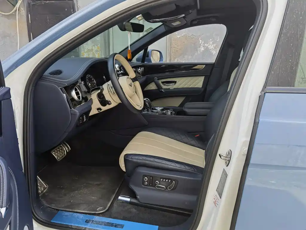 Bentayga 4.0 T V8