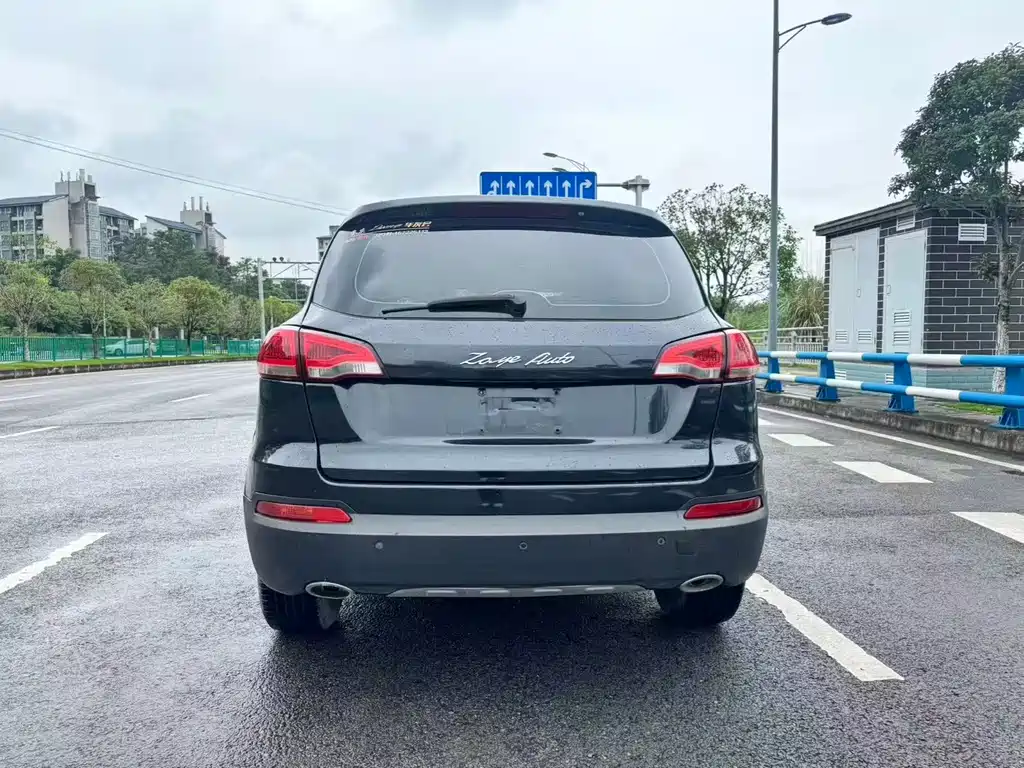 Damai X5 大迈X5 2015款 1.5 T CVT总督型 国V
