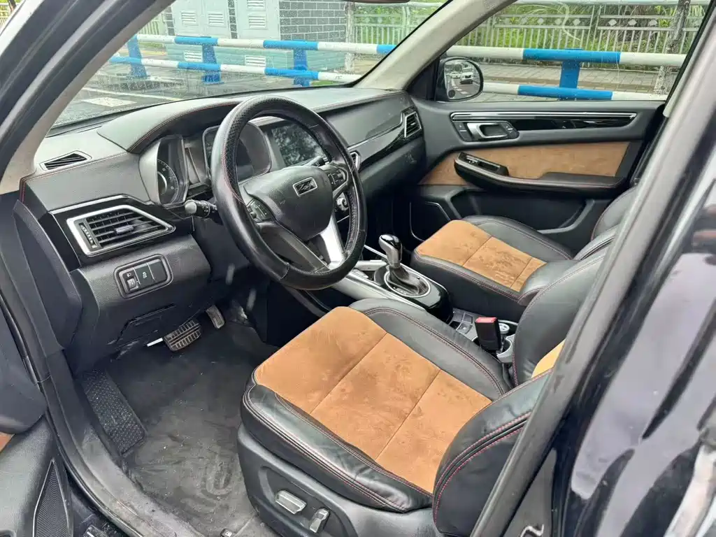 Damai X5 大迈X5 2015款 1.5 T CVT总督型 国V