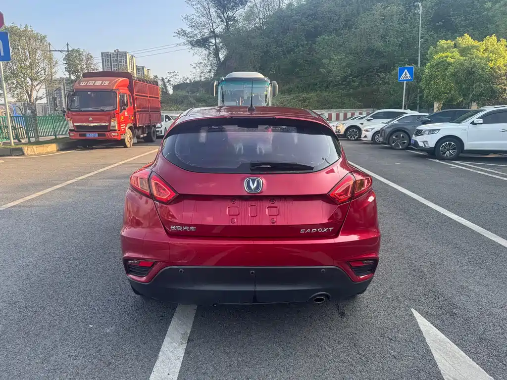 Eado XT 1.6 L Manual Handsome Cool CN-IV