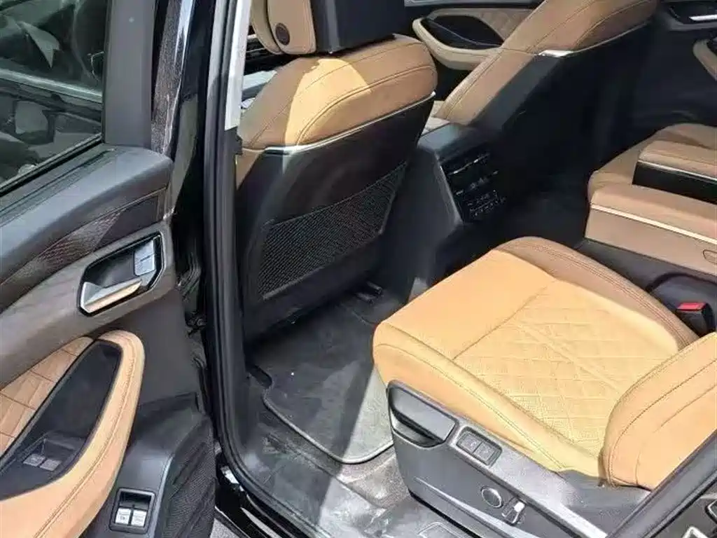 Audi Q6 45 TFSI quattro Qiyun Feather Package 6-seat