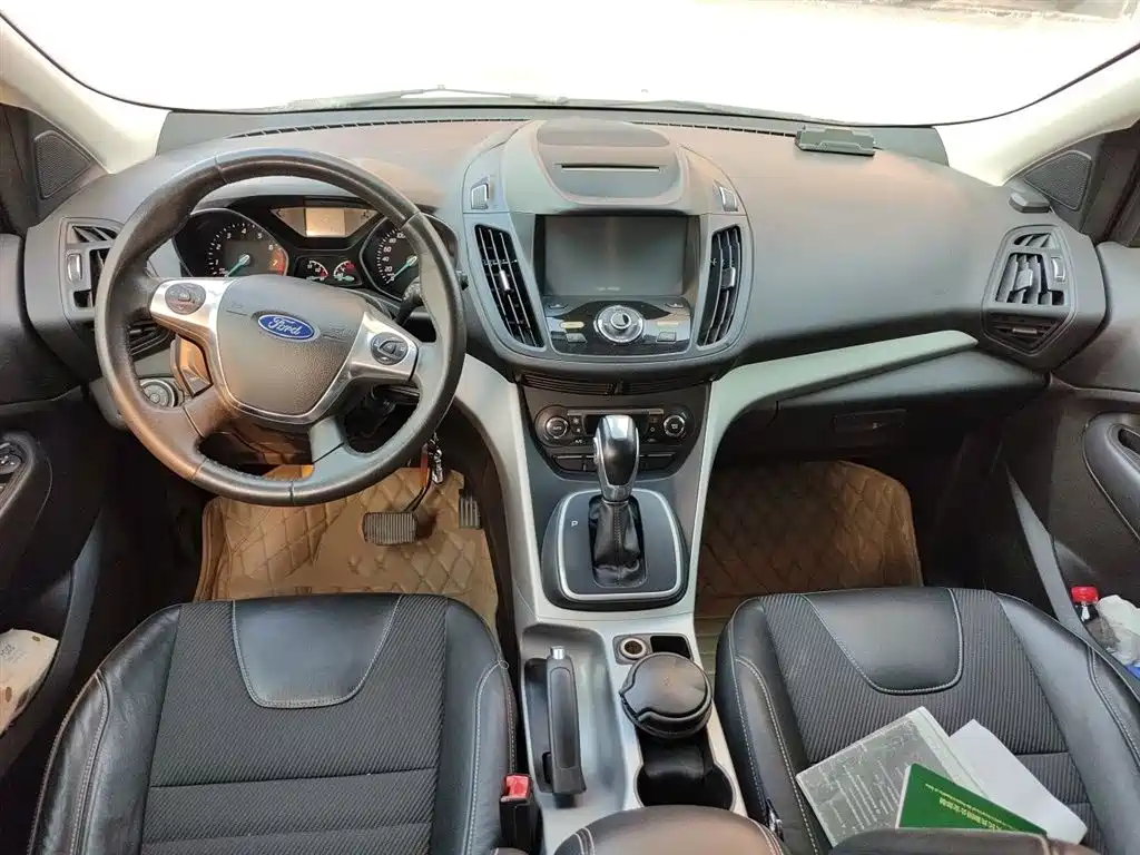 Kuga 1.5 L GTDi 2 WD Style
